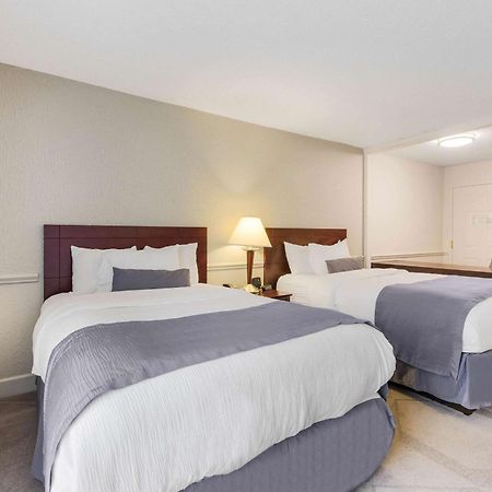 The Blu Hotel Blue Ash Cincinnati, Ascend Hotel Collection Kültér fotó