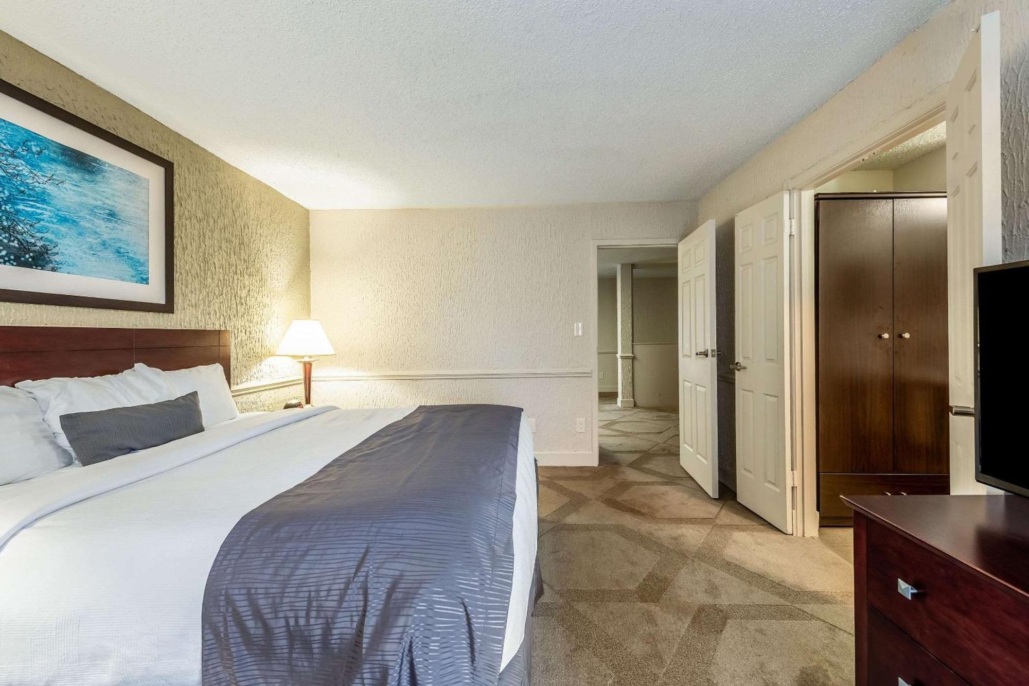 The Blu Hotel Blue Ash Cincinnati, Ascend Hotel Collection Kültér fotó
