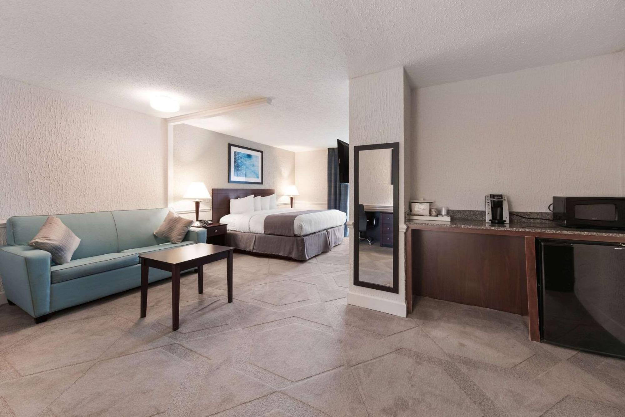 The Blu Hotel Blue Ash Cincinnati, Ascend Hotel Collection Kültér fotó